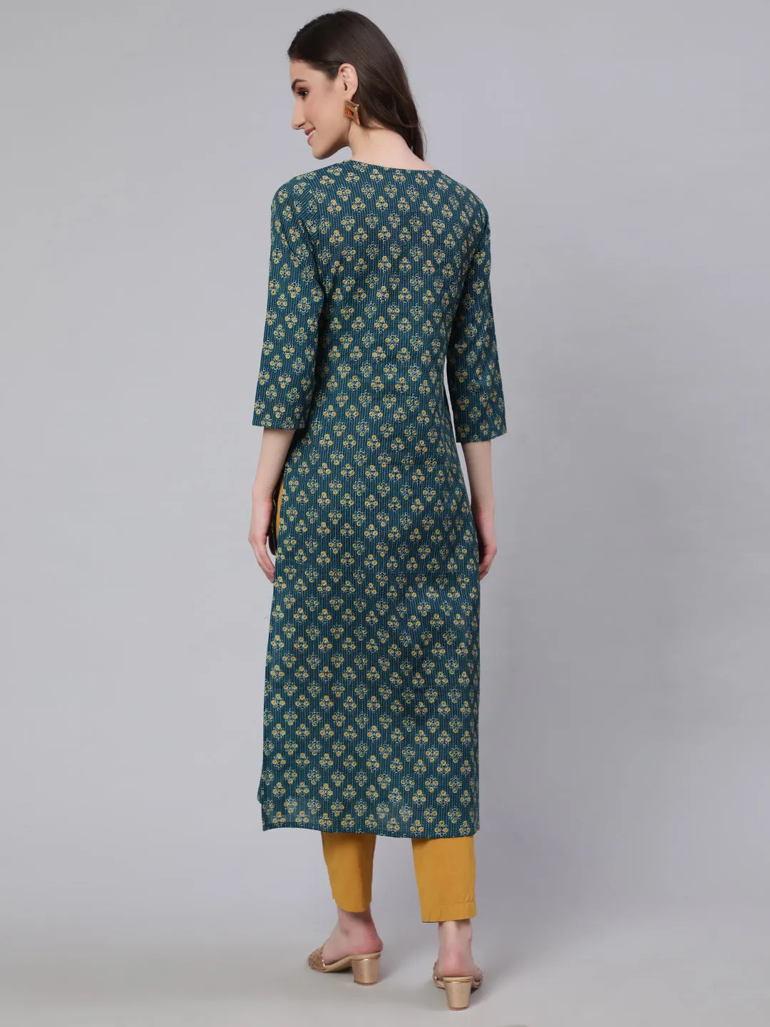 Women Teal Blue Printed Straight Kurta With Three Qurter Sleeves