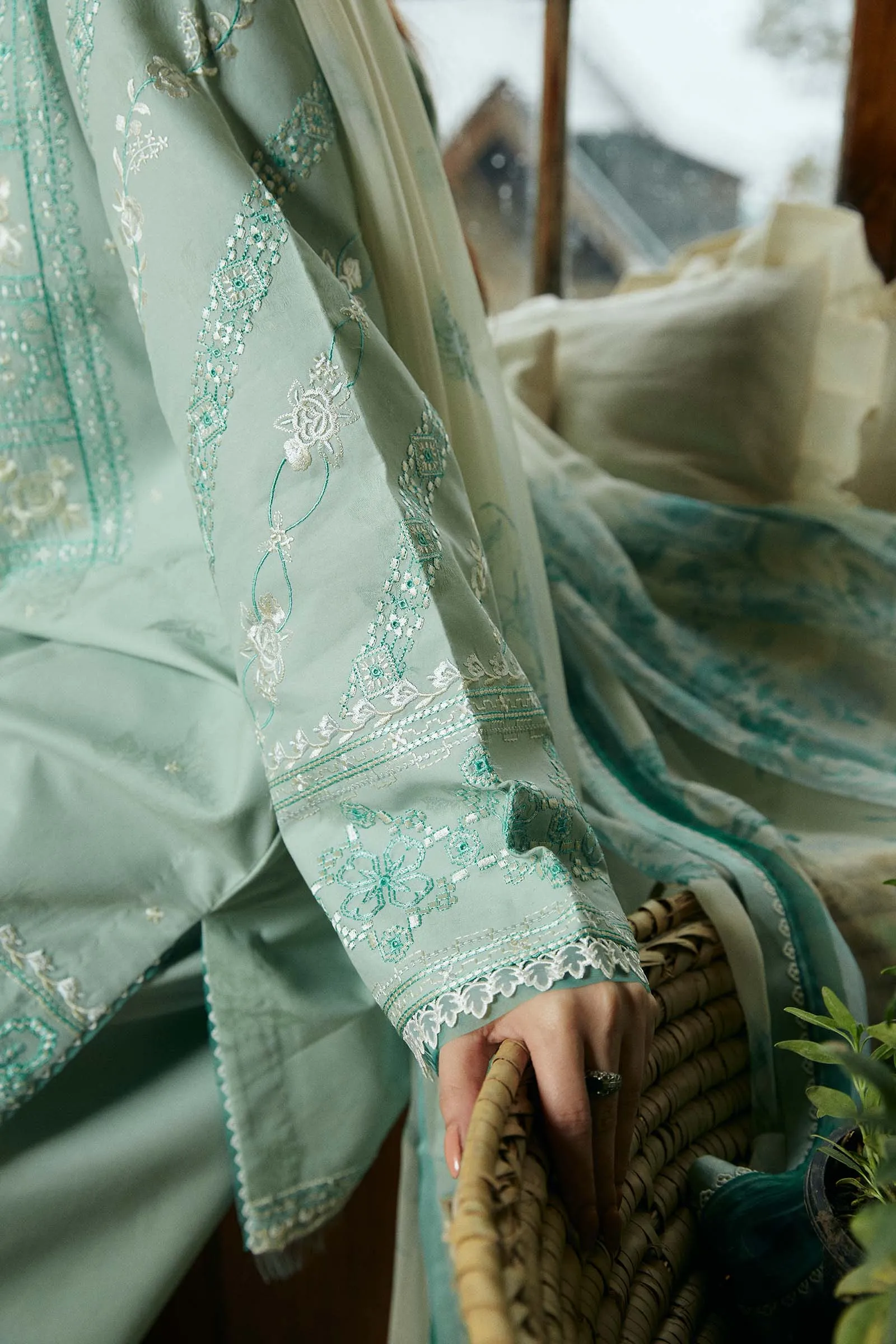 Zara Shahjahan Coco Lawn Eid Edition – AYRA-6B